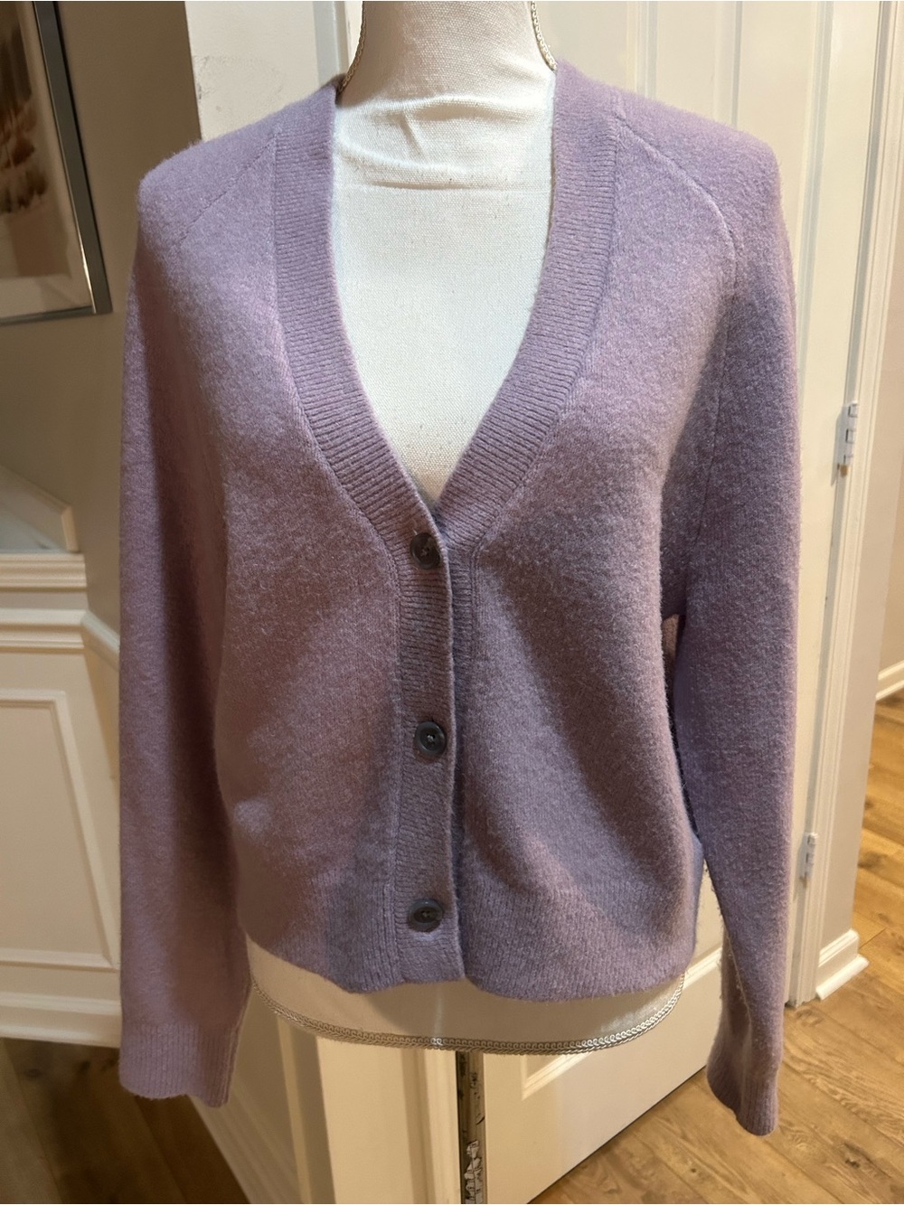 Aritzia TNA Lavender Women's Cardigan Medium